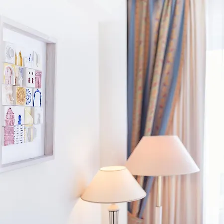 Domicil By Golden Tulip 4*