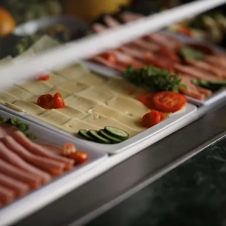 Отель Domicil By Golden Tulip Берлин