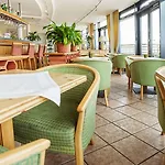 Hotel Domicil By Golden Tulip Berlin