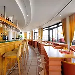 Domicil By Golden Tulip Hotel 4*