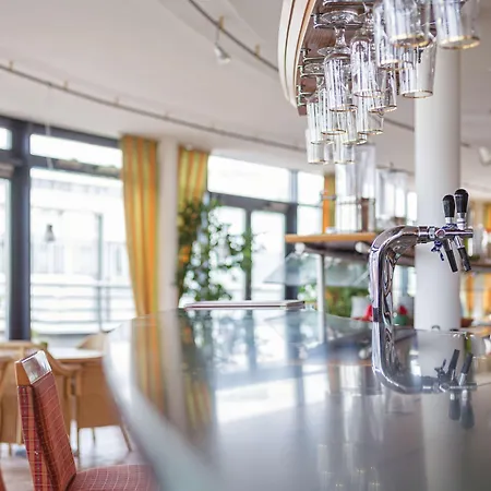 Hotel Radisson Hotel Berlin Charlottenburg 4*