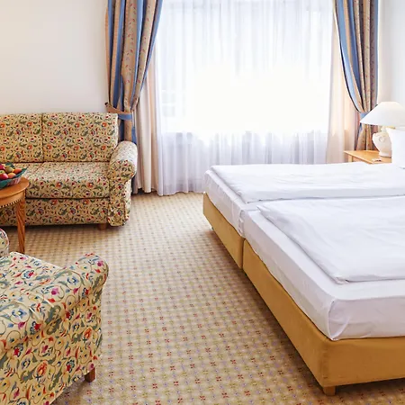 Radisson Hotel Berlin Charlottenburg 4* Berlín