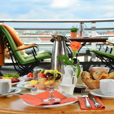 Hotel Radisson Hotel Berlin Charlottenburg 4*