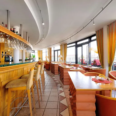 Radisson Hotel Berlin Charlottenburg Hotell 4*