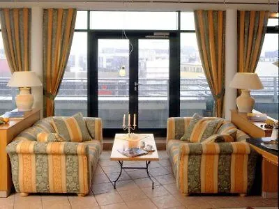 Radisson Hotel Berlin Charlottenburg Hotell
