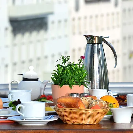 Radisson Hotel Berlin Charlottenburg Hotell